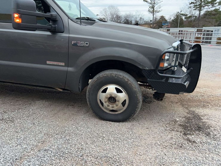 2003-ford-f350-image-14