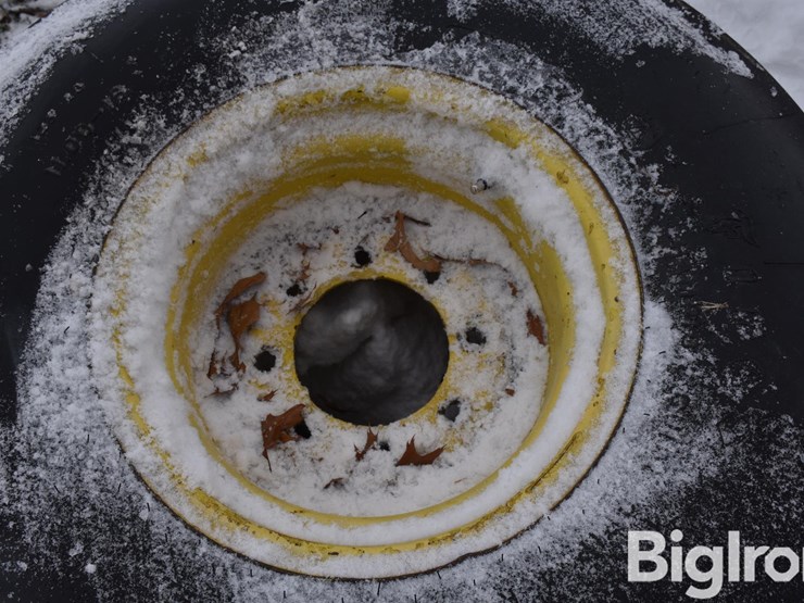 implement-tires-image-7