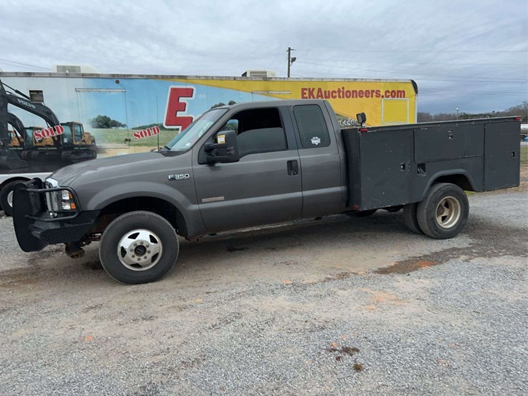 2003-ford-f350-image-1