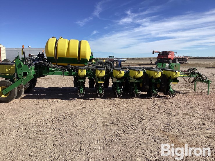 john-deere-1770nt-image-4