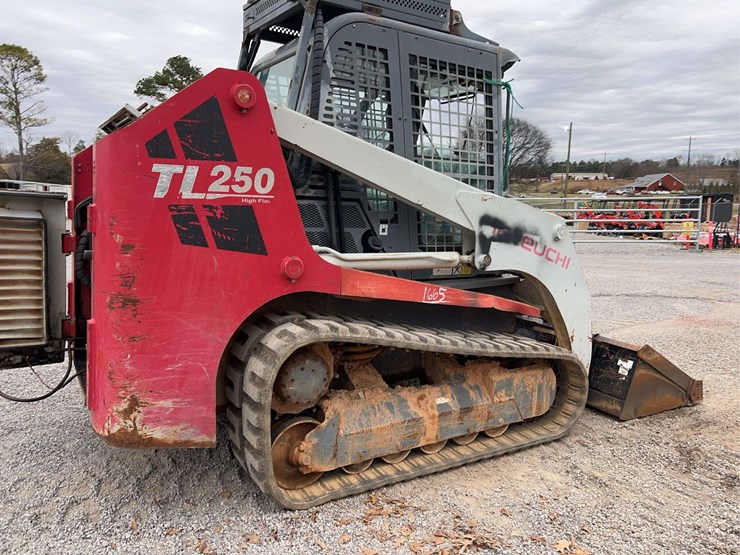 takeuchi-tl250-image-15