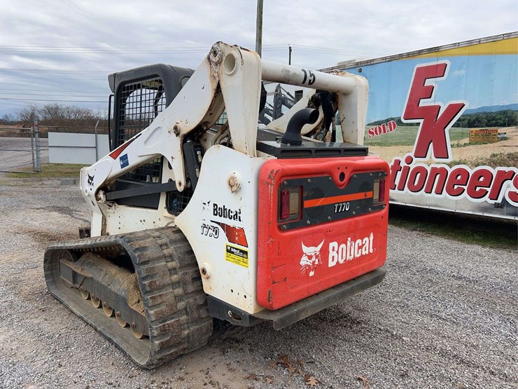 2019-bobcat-t770-image-23