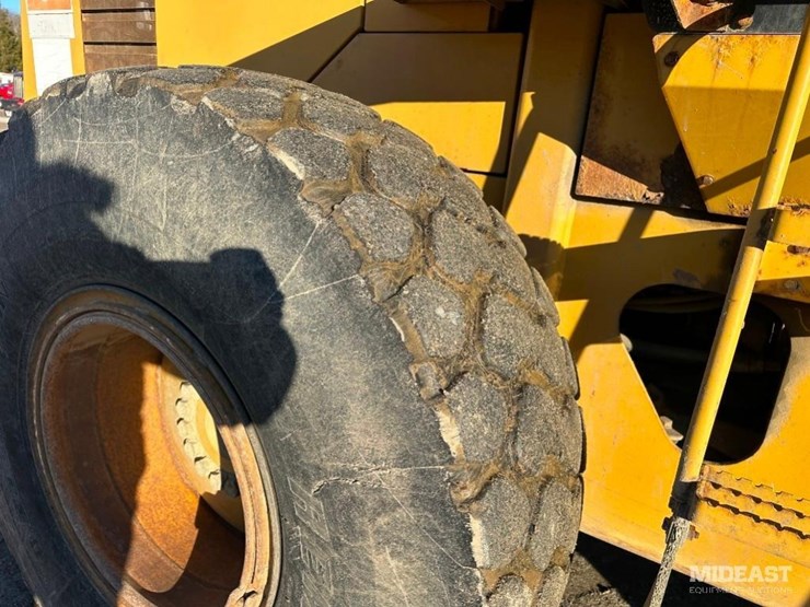 2001-caterpillar-it28g-image-32