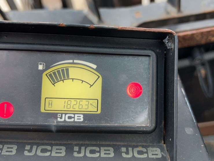 jcb-930-image-36