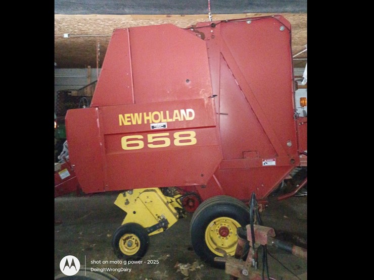 new-holland-658-image-1