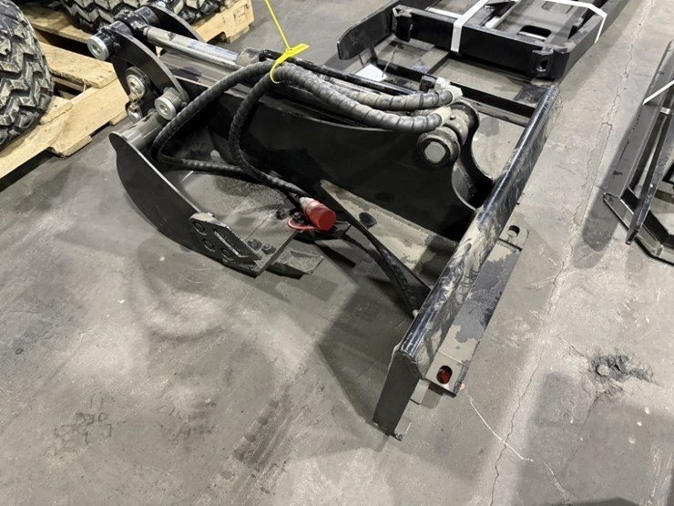 2025-aboss-backhoe-drag-arm-image-4