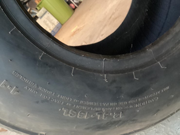 carlisle-12.5l-15sl-implement-tires-image-14