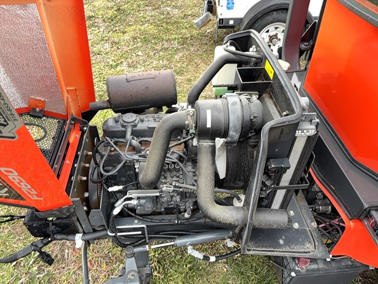 2022-kubota-f2690-snow-utility-tractor-sn:14315-image-8