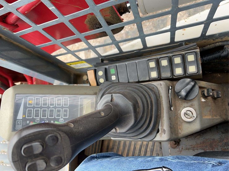 takeuchi-tl8-image-36