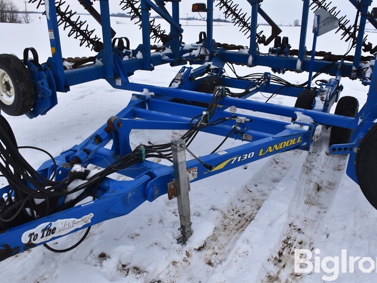 landoll-130-32-to-the-max-roller-harrow-image-12