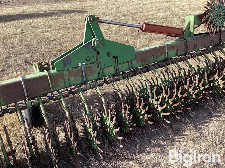 john-deere-400-image-12