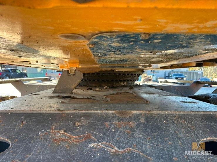 2012-liebherr-924c-wheeled-excavator-image-24