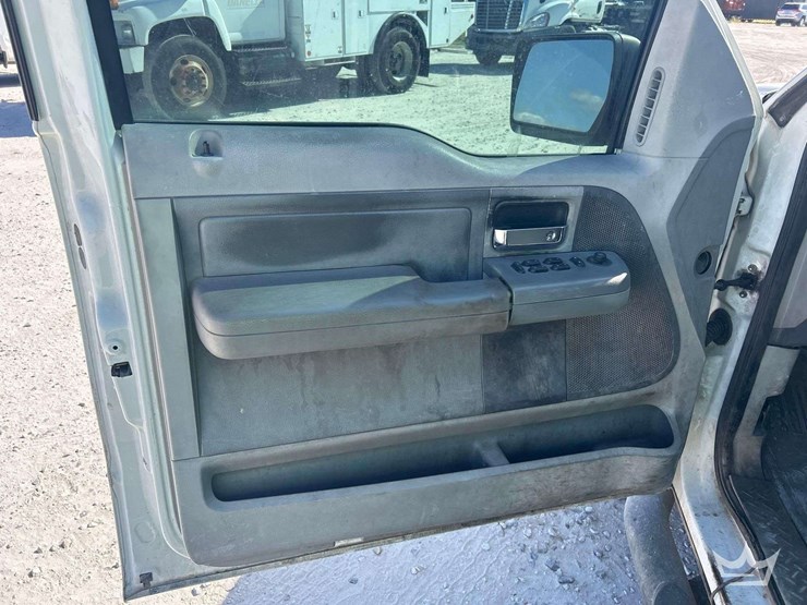 2006-ford-f150-image-14