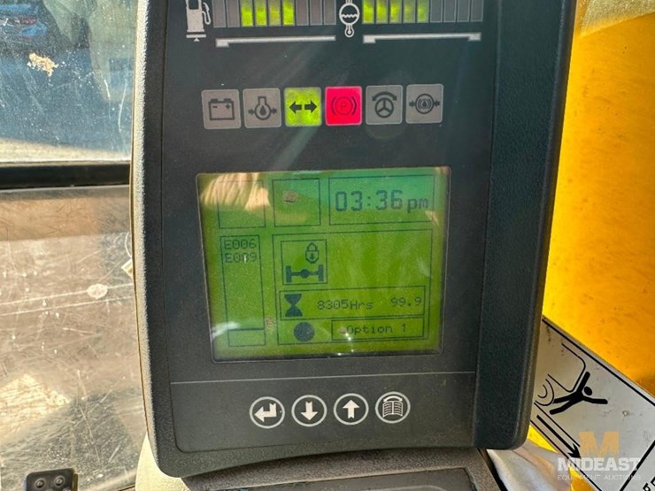 2012-liebherr-924c-wheeled-excavator-image-46