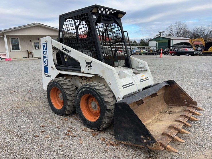 bobcat-743-image-10