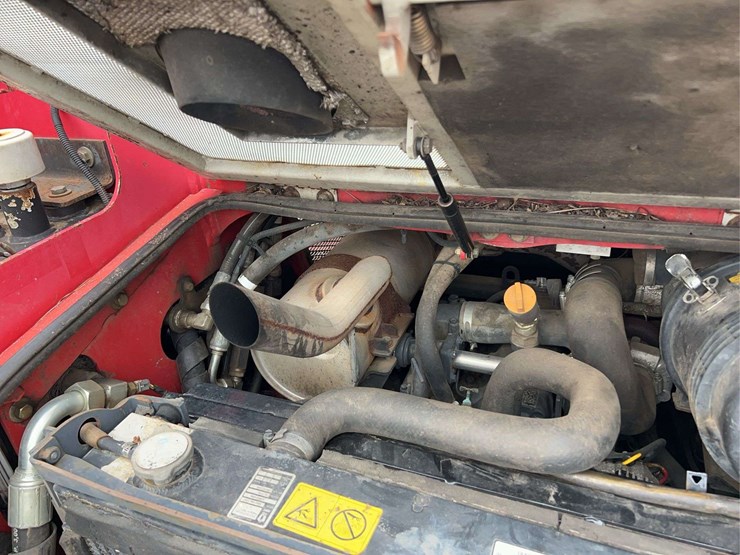 takeuchi-tl250-image-18