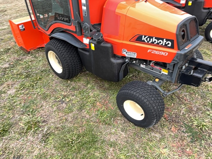2022-kubota-f2690-snow-utility-tractor-sn:14315-image-6