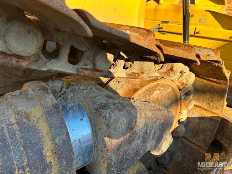 2004-caterpillar-d6r-xl-image-30