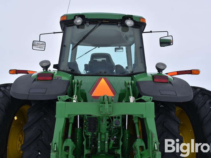 john-deere-8320-image-16