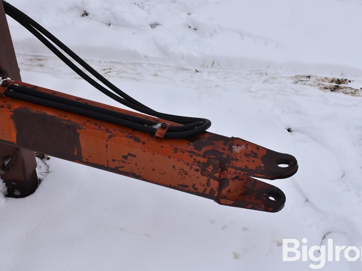 nh-savage-6580-aerator-image-9