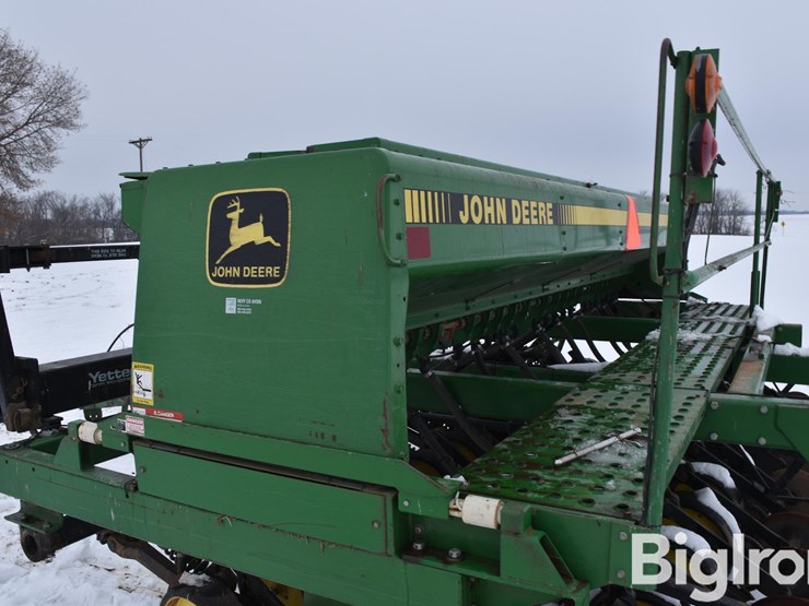 john-deere-750-image-19