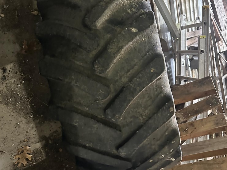 600/65r28-tractor-tire-image-6