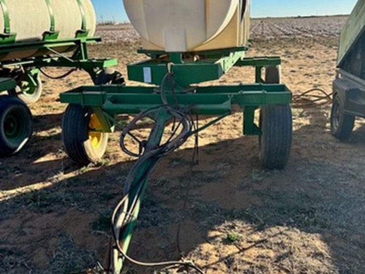 fertilizer-trailer-image-1