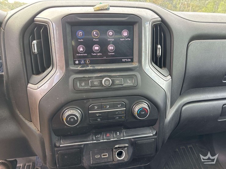 2021-chevrolet-silverado-1500-image-10