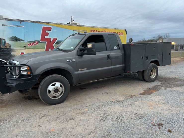 2003-ford-f350-image-3