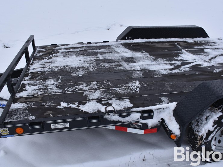 2015-load-trail-t/a-trailer-image-19