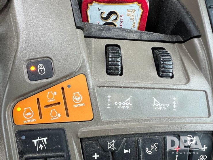 john-deere-600r-image-93