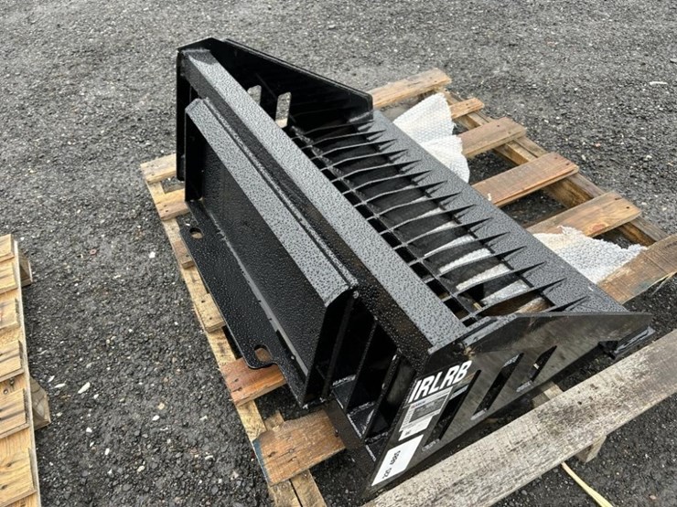 2025-ir-rock-screening-bucket-image-2