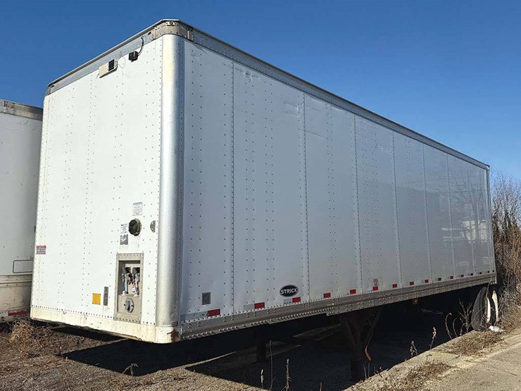 2018-strick-van-image-1