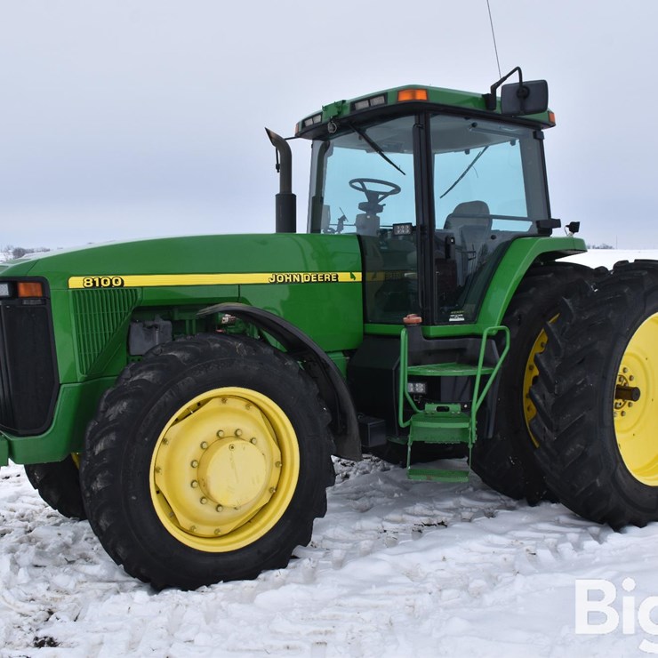 JOHN DEERE 8100