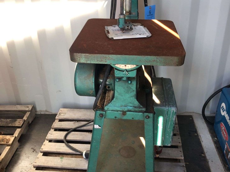 powermatic-model-95-3-phase-power-scroll-saw-image-8