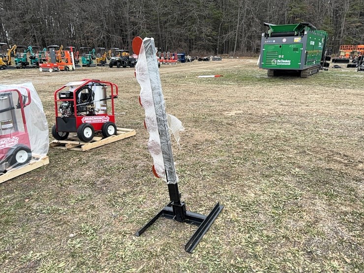 new-1/4in.-ar500-dueling-tree-shooting-target-new-support-equipment-image-1