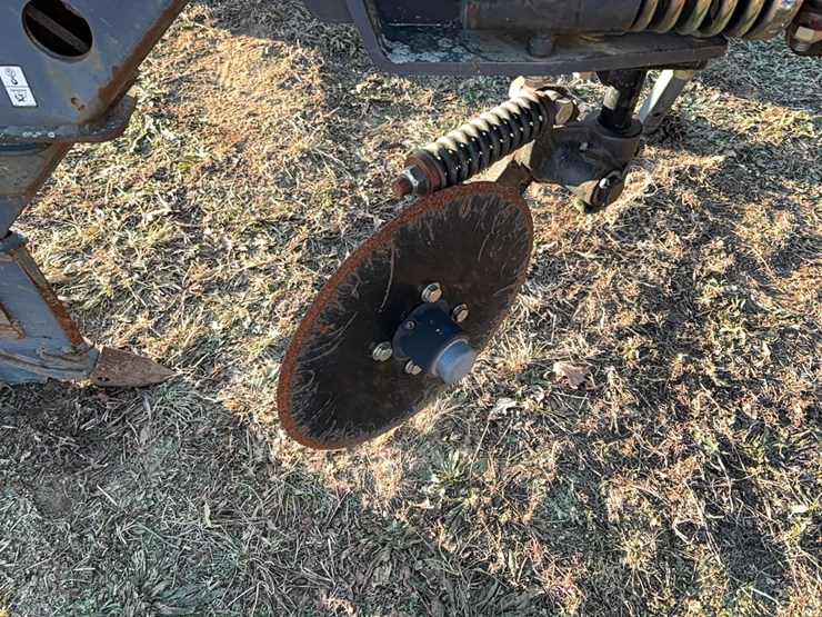 new-holland-burchland-xts-silt-fence-installer-skid-steer-attachment-sn:0208170cnh-image-3