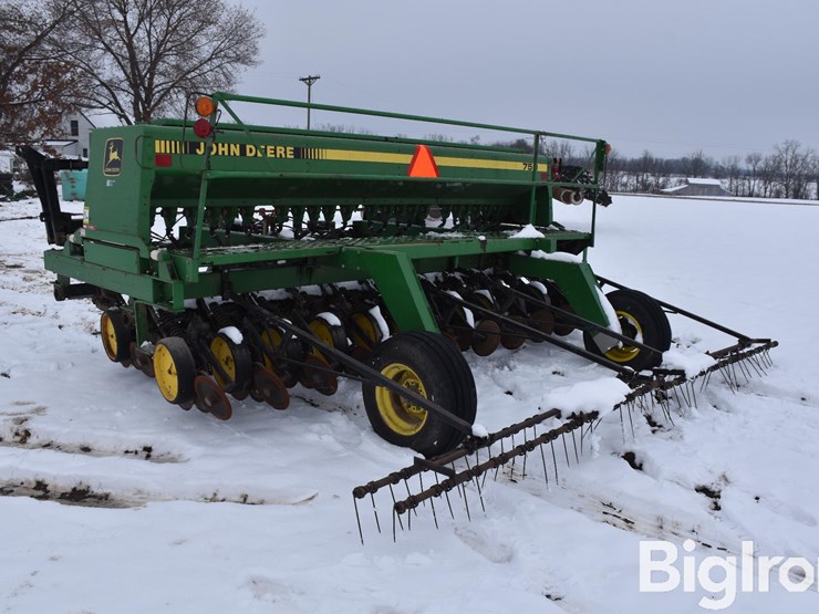 john-deere-750-image-7