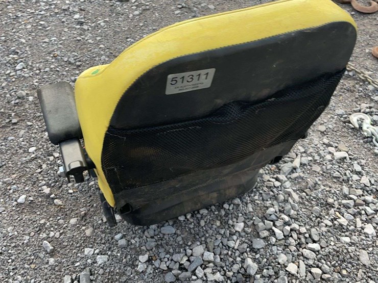 john-deere-seat-image-3