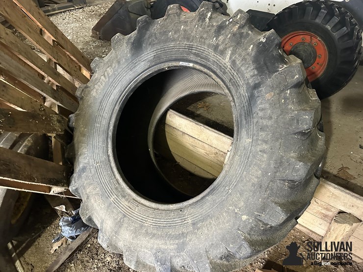 600/65r28-tractor-tire-image-1