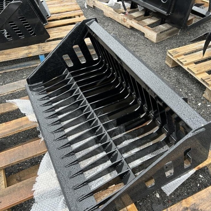 2025 IR Rock Screening Bucket