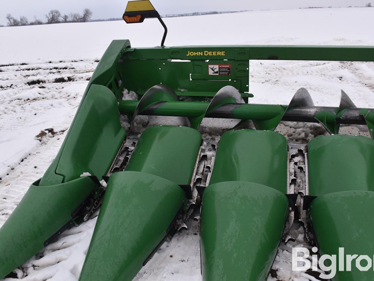 john-deere-c6r-image-15