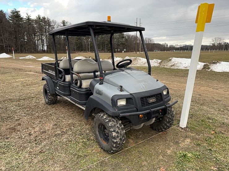 club-car-carryall-1700-utility-vehicle-sn:104218-4x4,-image-1