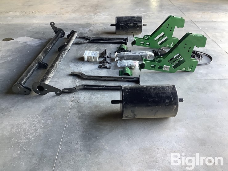 john-deere-8320-image-8