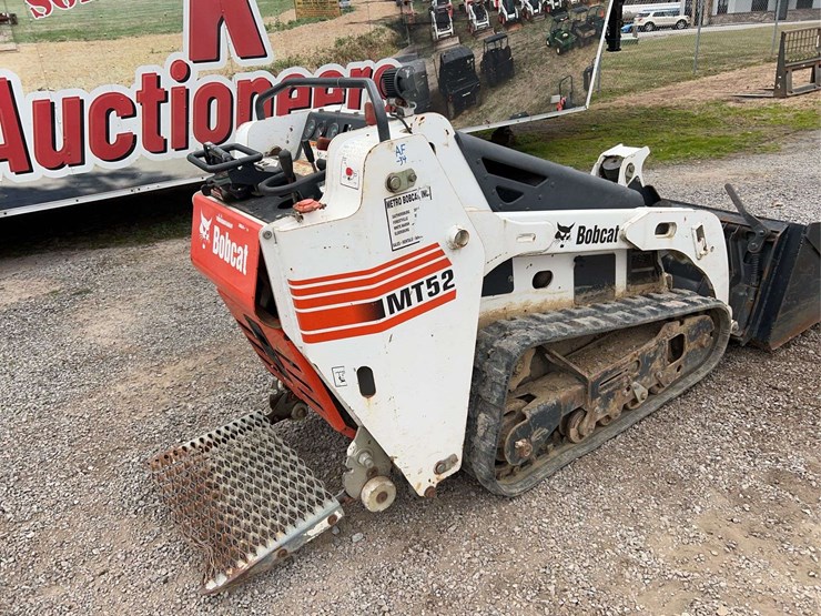 2013-bobcat-mt52-image-6