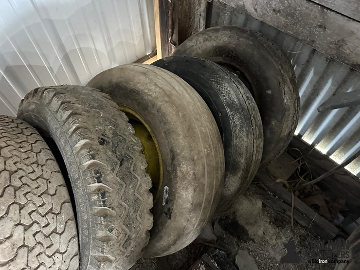 implement-tires-image-3