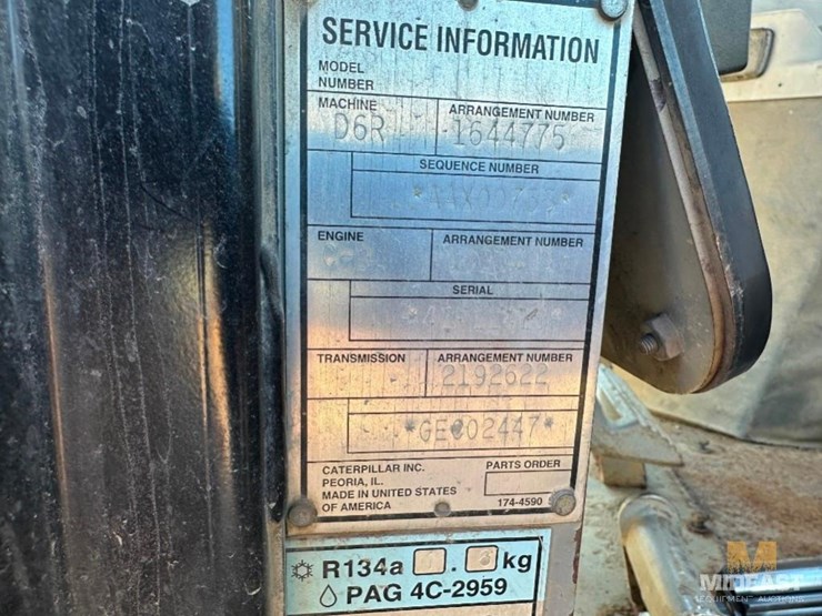 2004-caterpillar-d6r-xl-image-41