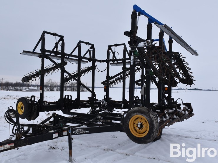 landoll-to-the-max-roller-harrow-image-9