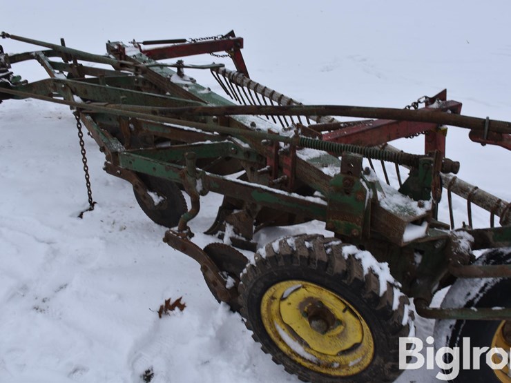 john-deere-f145h-image-17