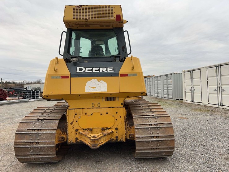 2007-deere-750j-image-21